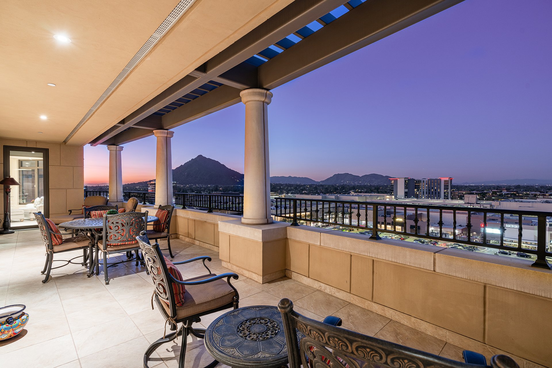 7181 E Camelback Road 1202