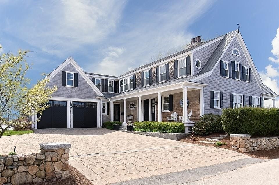248 Wompatuck Rd