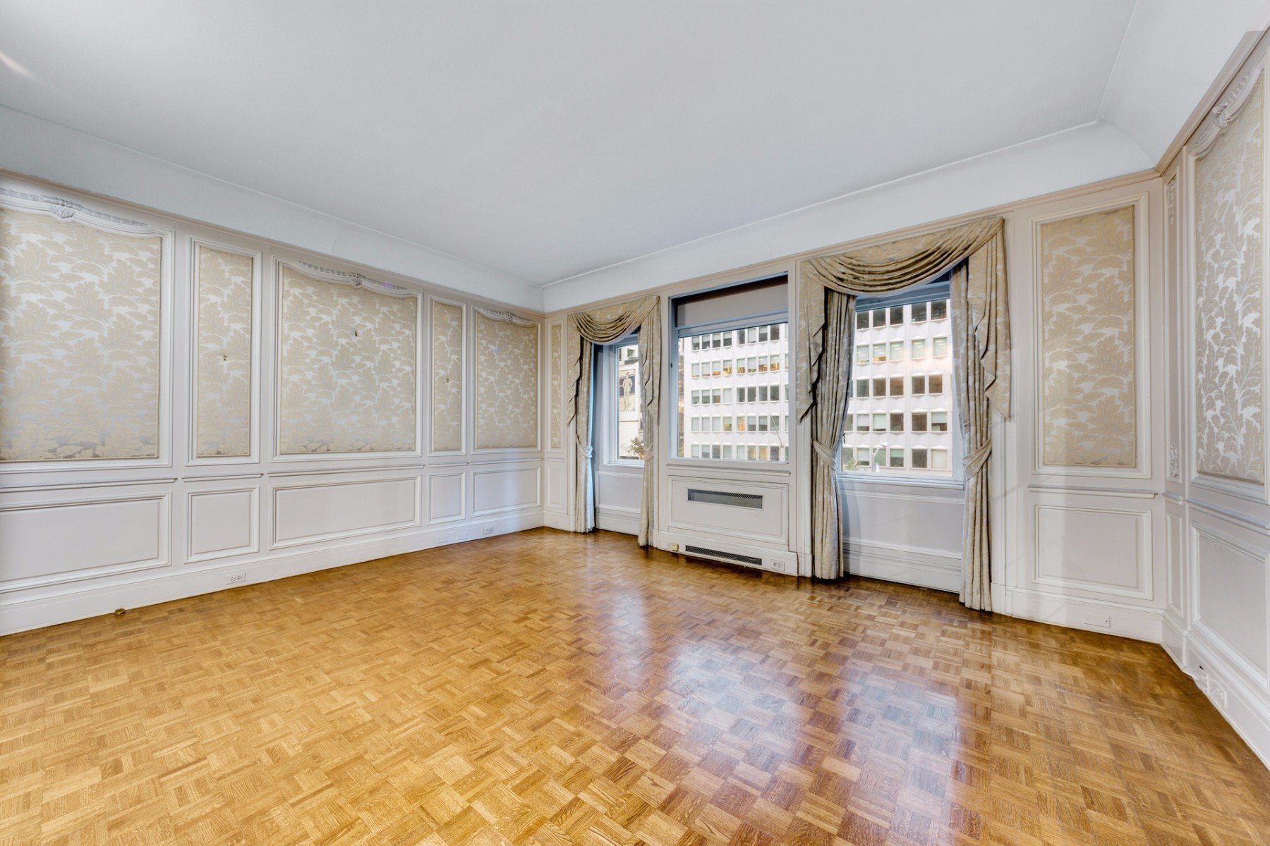  475 Park Avenue, #4A