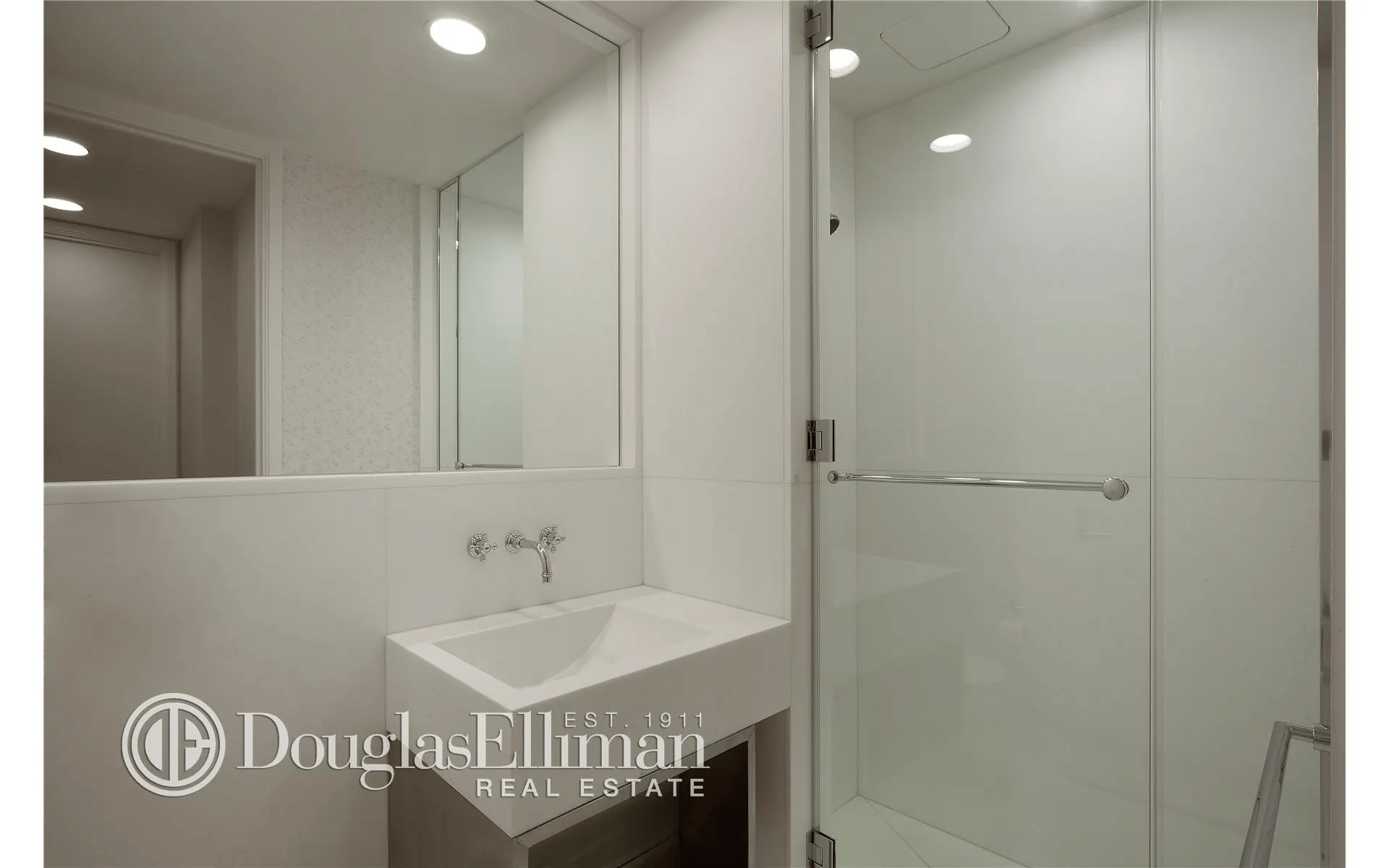240 Park Ave S #6A