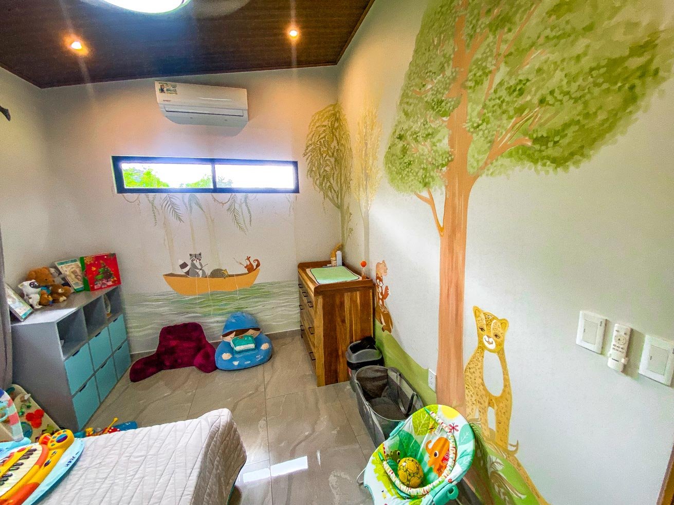 3-Bed Home on Calle Principal Ojochal with River & Jungle