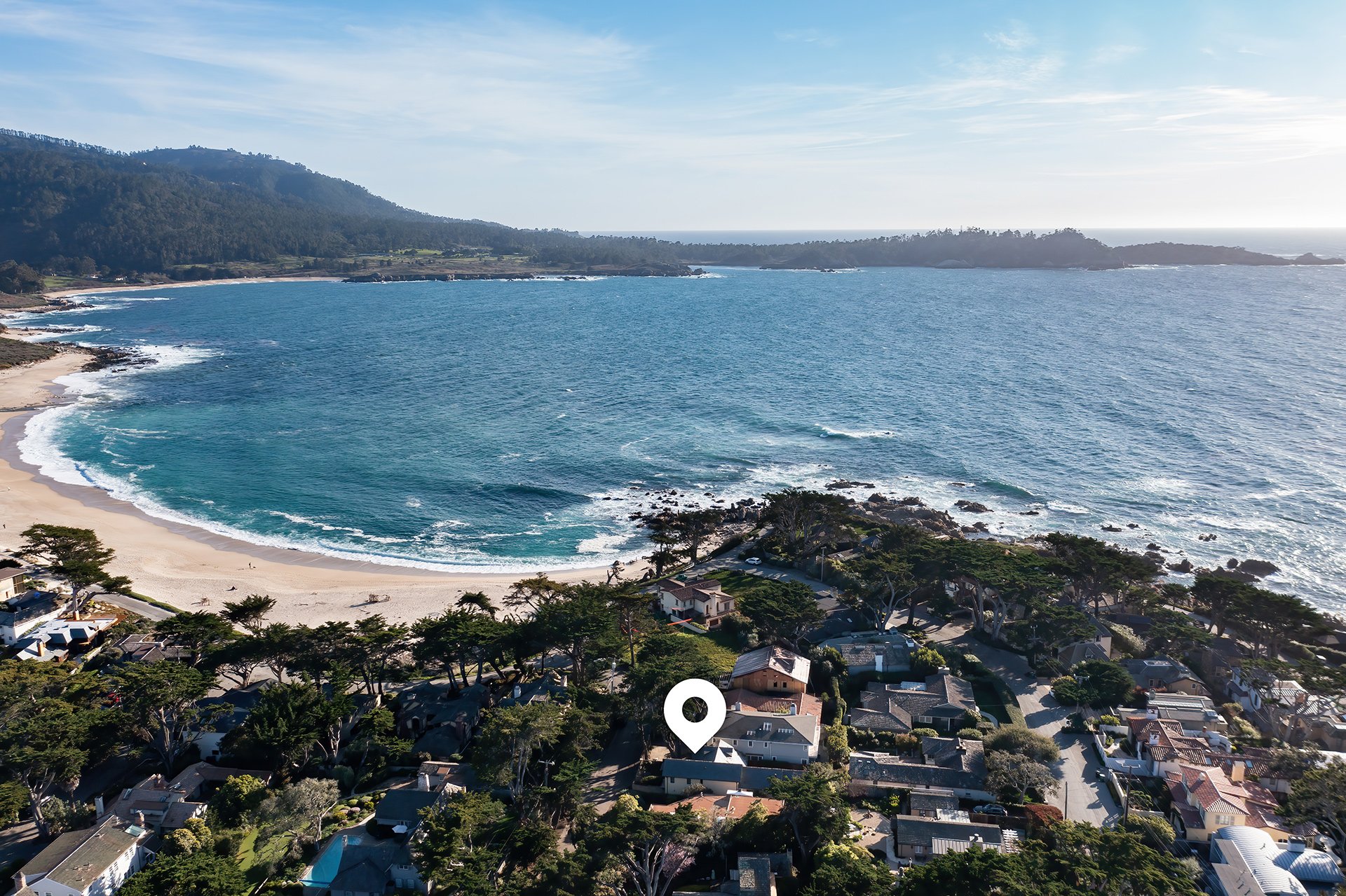 Charming Cottage on Carmel Point