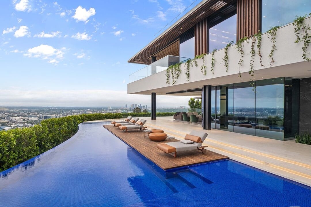 Spot Estate