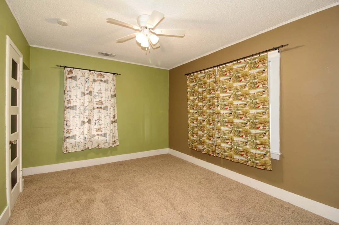 Just listed! Darling Elmhurst home