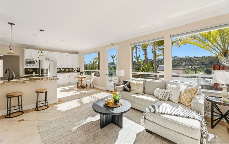 12304 Dormouse Rd, San Diego, CA 92129