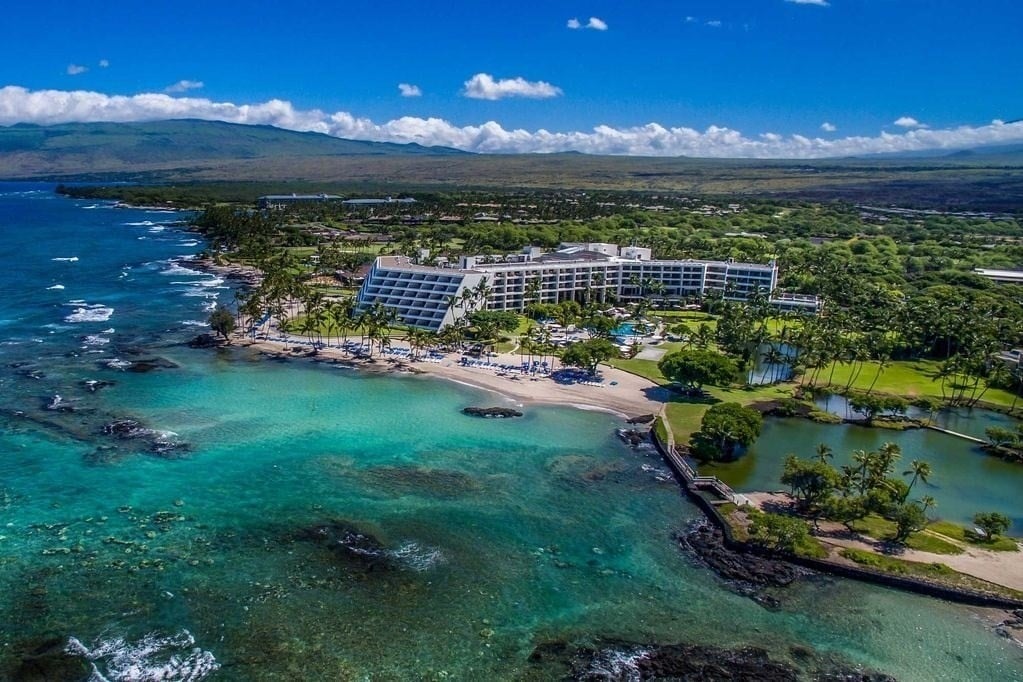 PAUAO BEACH MAUNA LANI BIG ISLAND