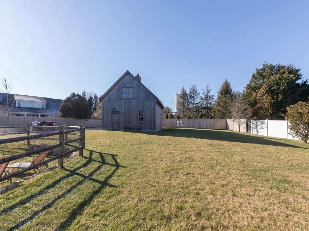 204 Katama Rd