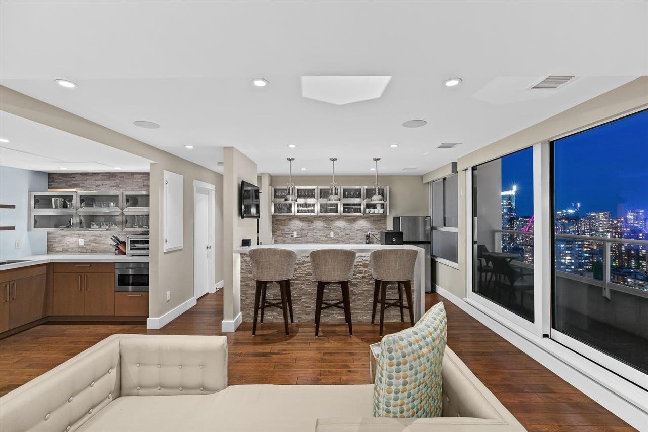 717 Jervis St, #3101