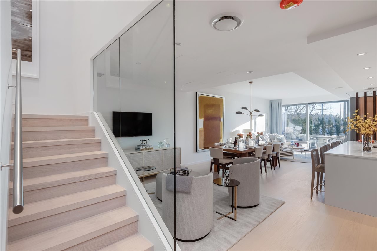 1327 Bellevue Ave, #TH104