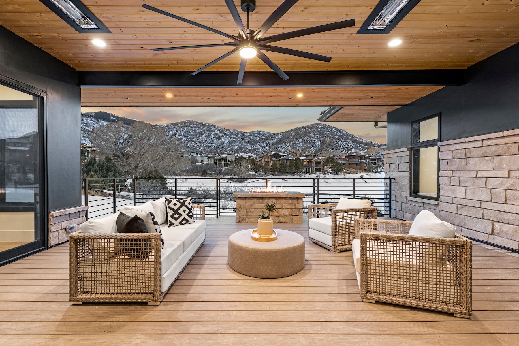 Thoughtfully designed indoor-outdoor living space reflecting minimalist luxury in Denver