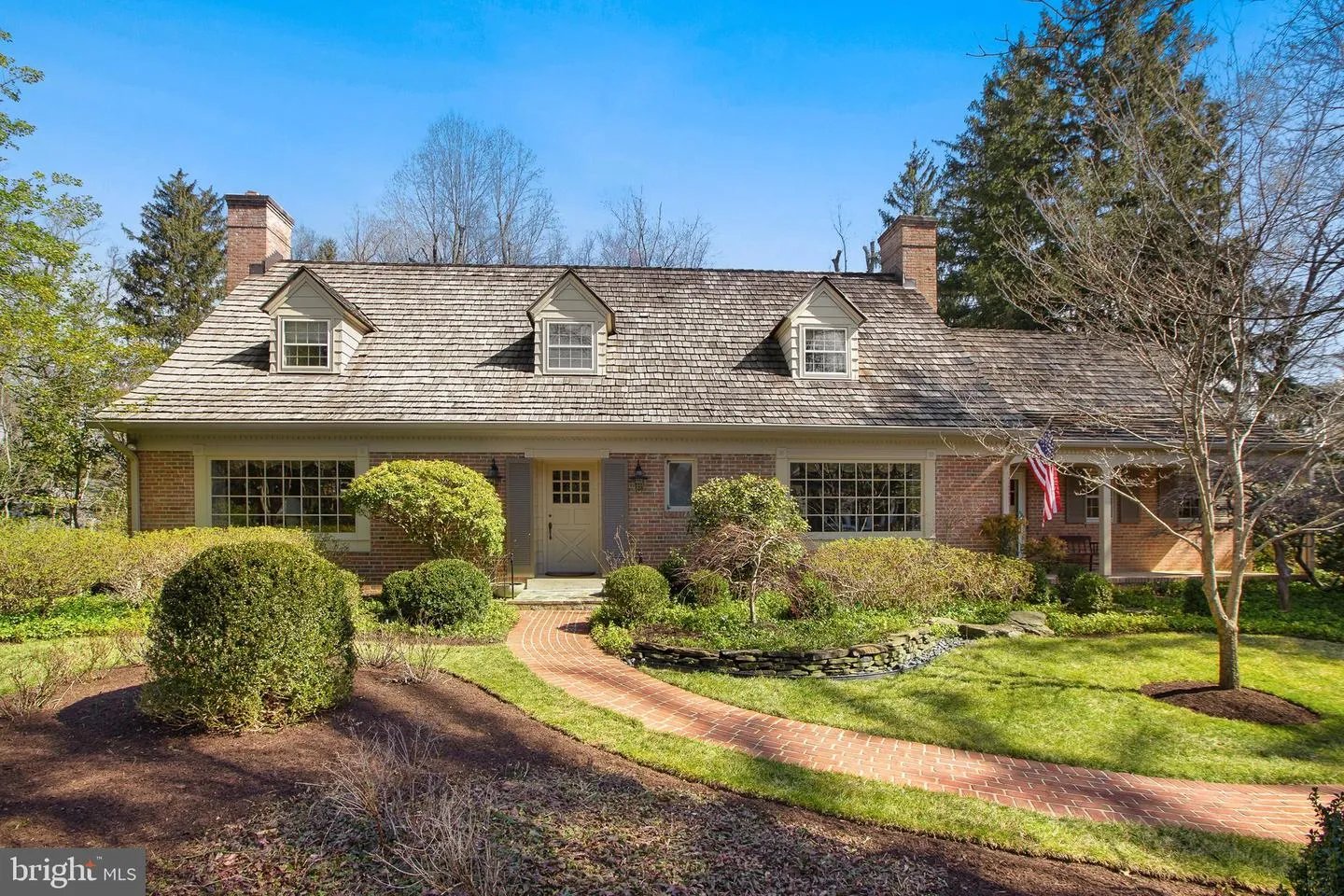 1139 Langley Ln - McLean