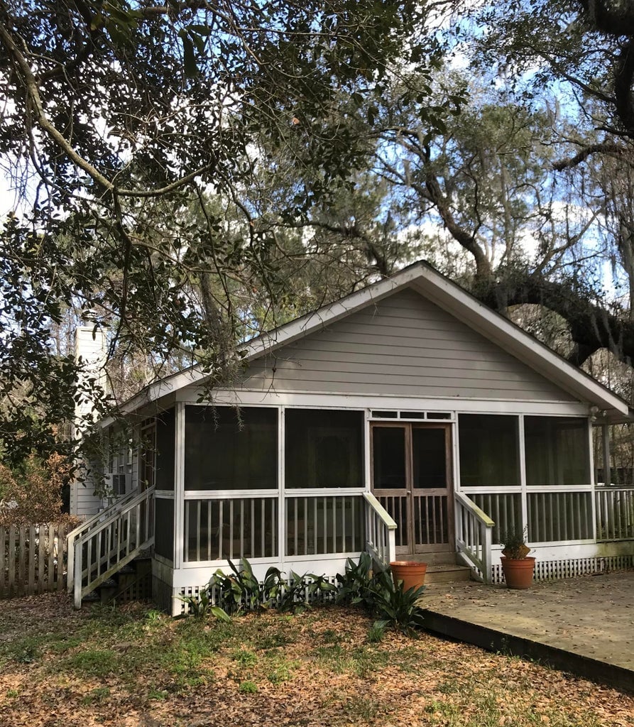 1436 Winton Road, Mount Pleasant, SC 29464