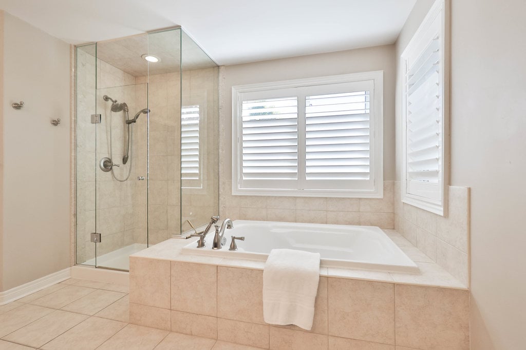 2151 Bingley Cres