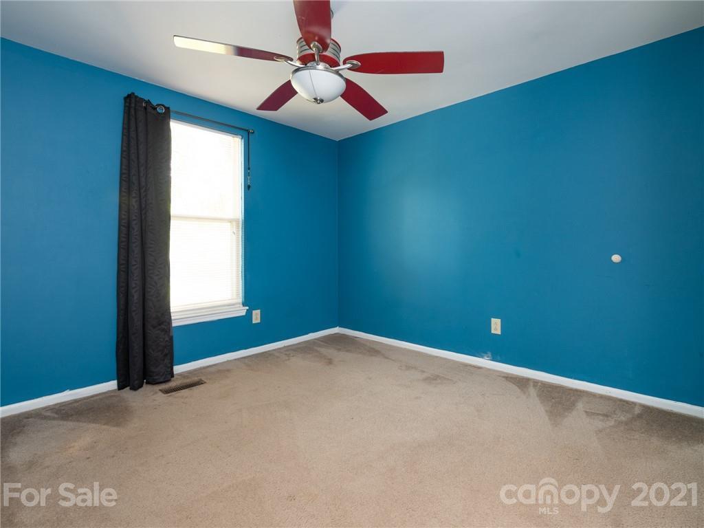 4520 Gaynelle Dr