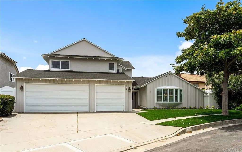 3704 Sara Dr