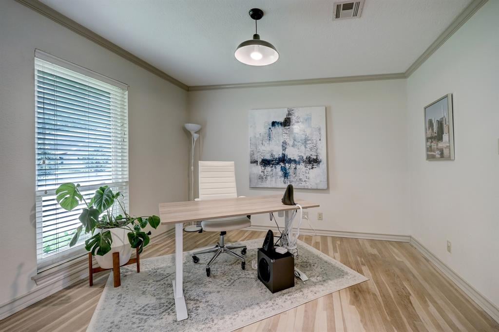 2103 Stoney Brook Dr