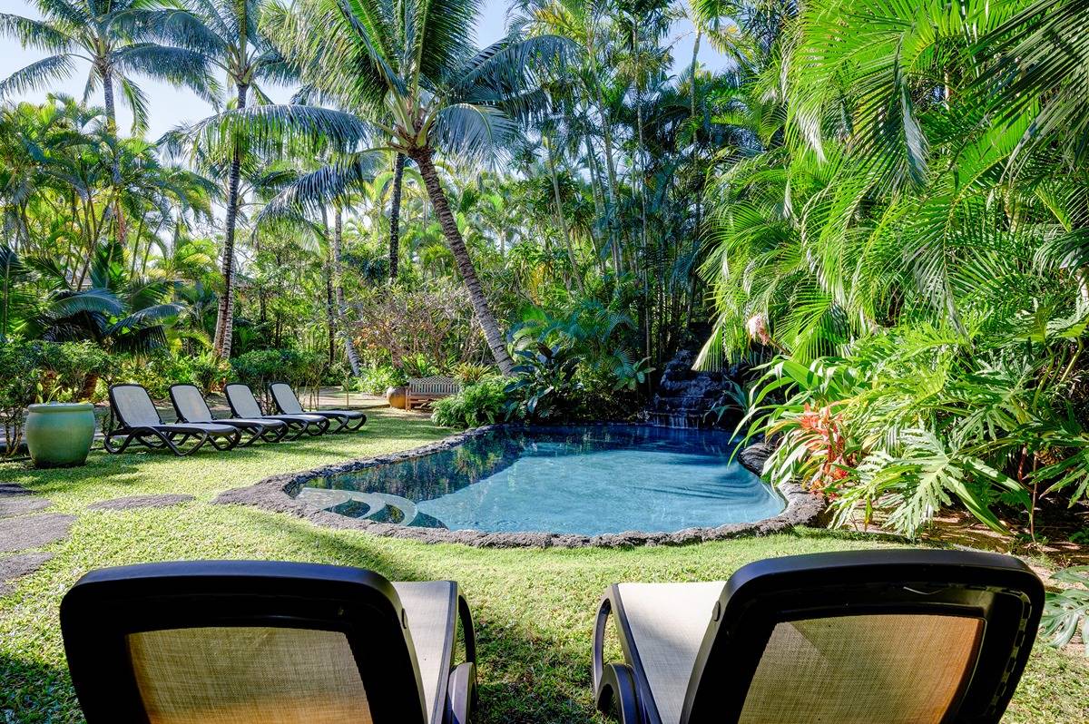 BEACHFRONT VACATION RENTAL - HAENA KAUAI