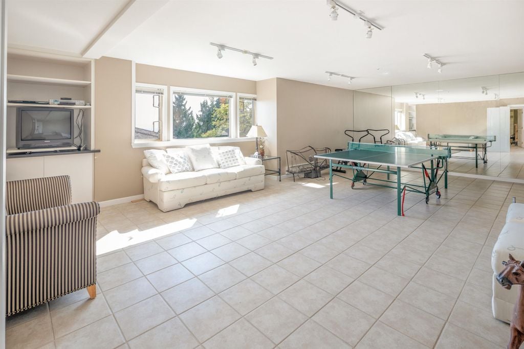 2488 Varley Ln