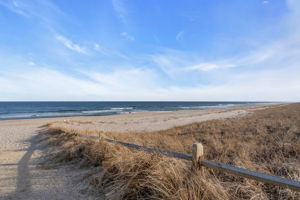 #1019 Great Location just off of East Avenue