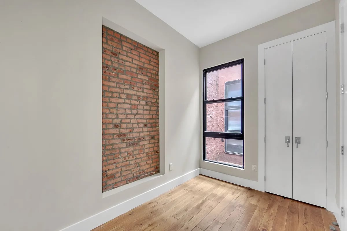 348 St Nicholas Ave 4F