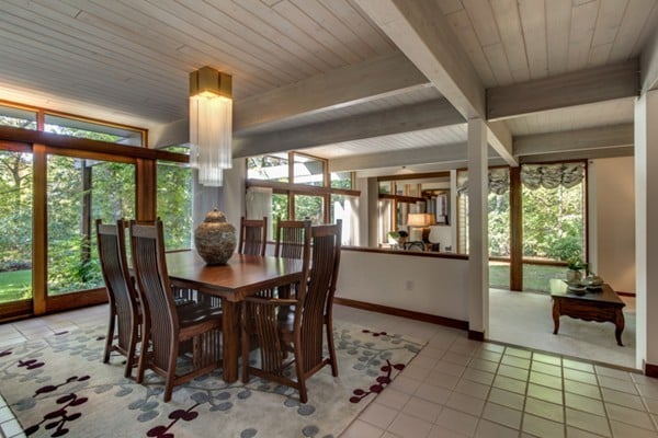 6 Lothrop Cir