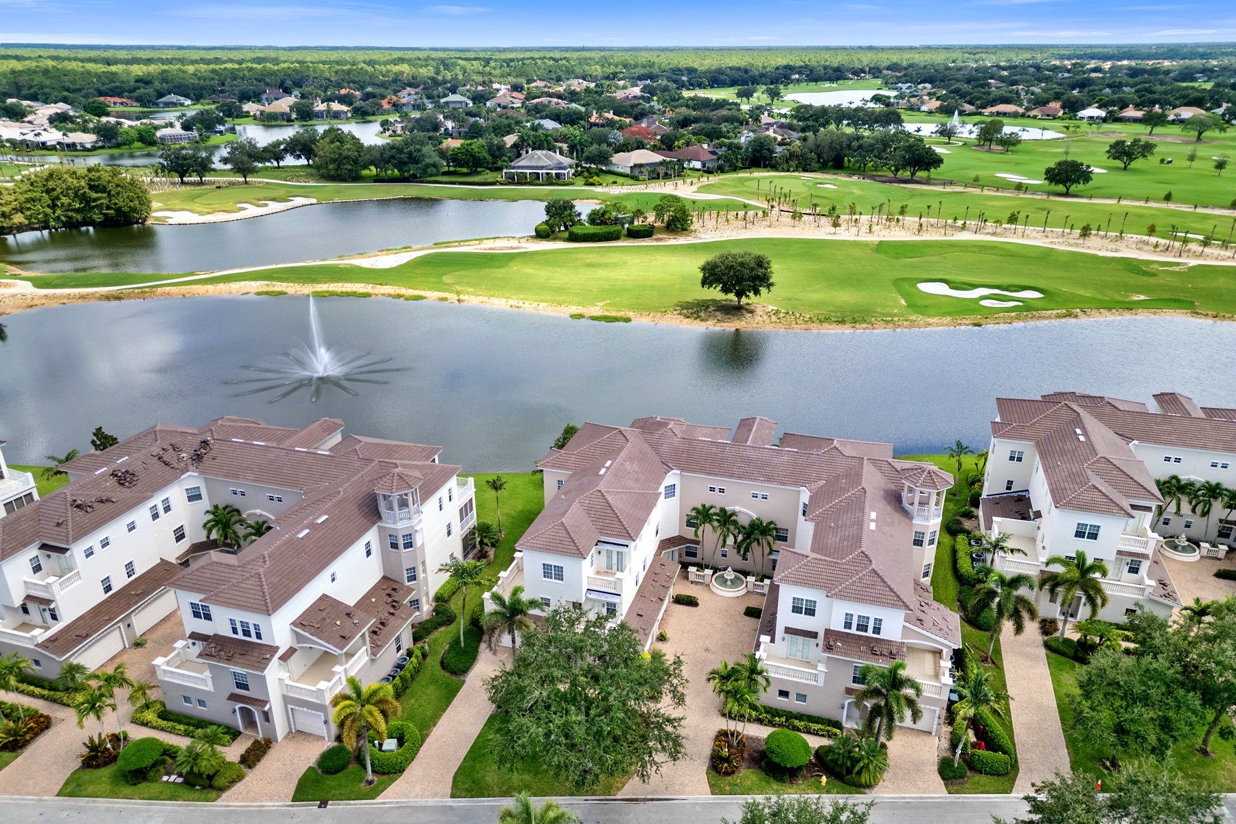 562 Avellino Isles CIR # 201