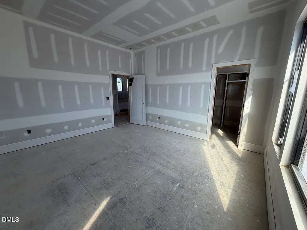 5856 Carriage Gate Dr