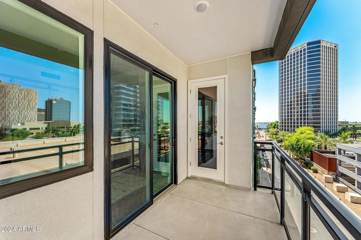 3131 N CENTRAL Avenue, 3015, Phoenix Unit: 3015
