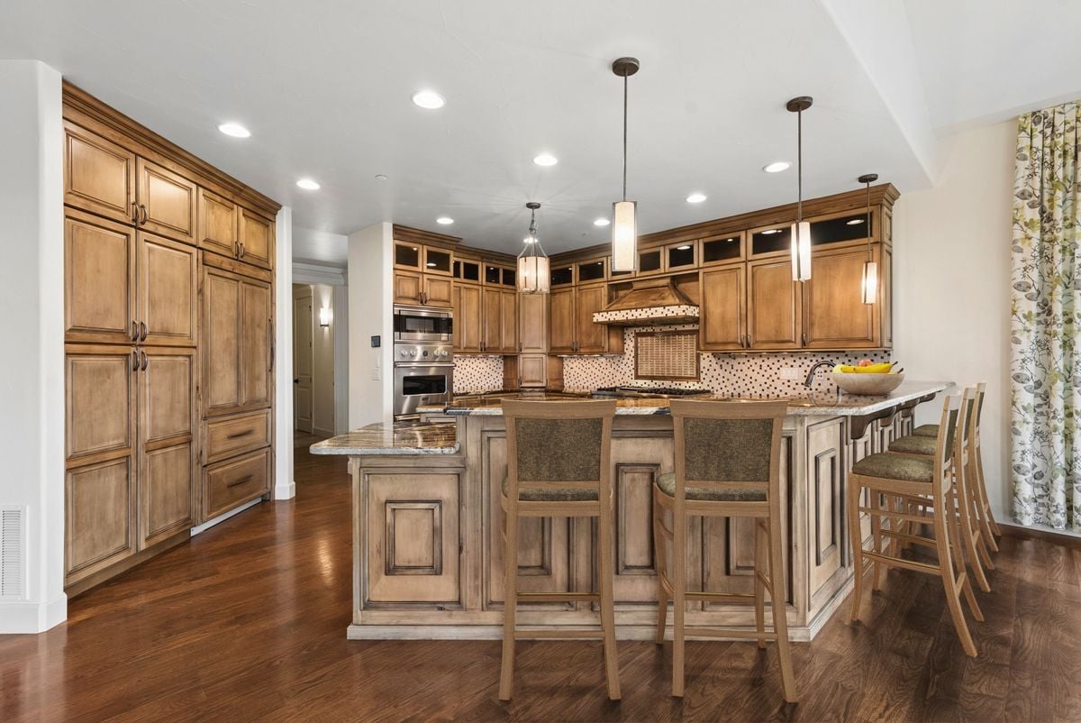 4455 Foxchase Way