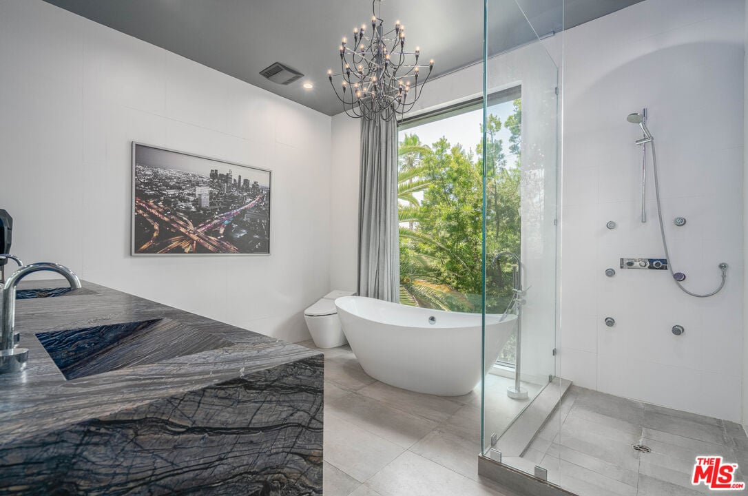 Meridian Reserve, Franklin Ave, 90046