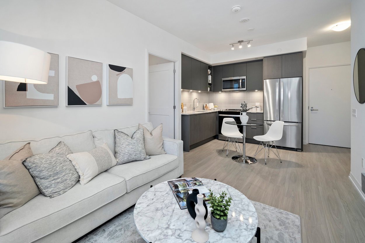 25 Holly St Unit: 708