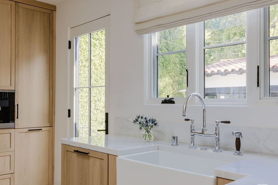 Solaris Pavilion, Westbourne Dr, 90048