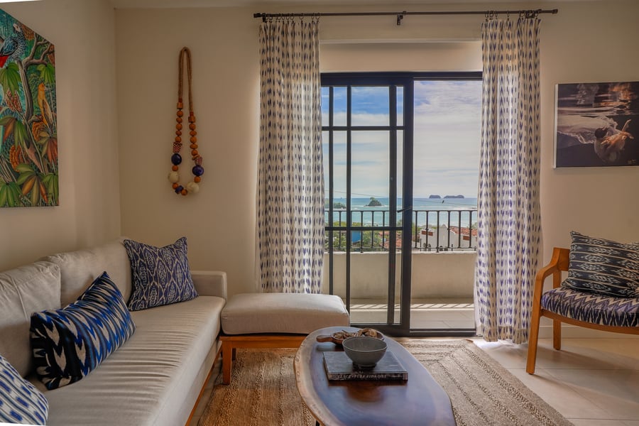 7653 Terraced Flats | Turnkey 2-Bedroom Residence in Las Catalinas