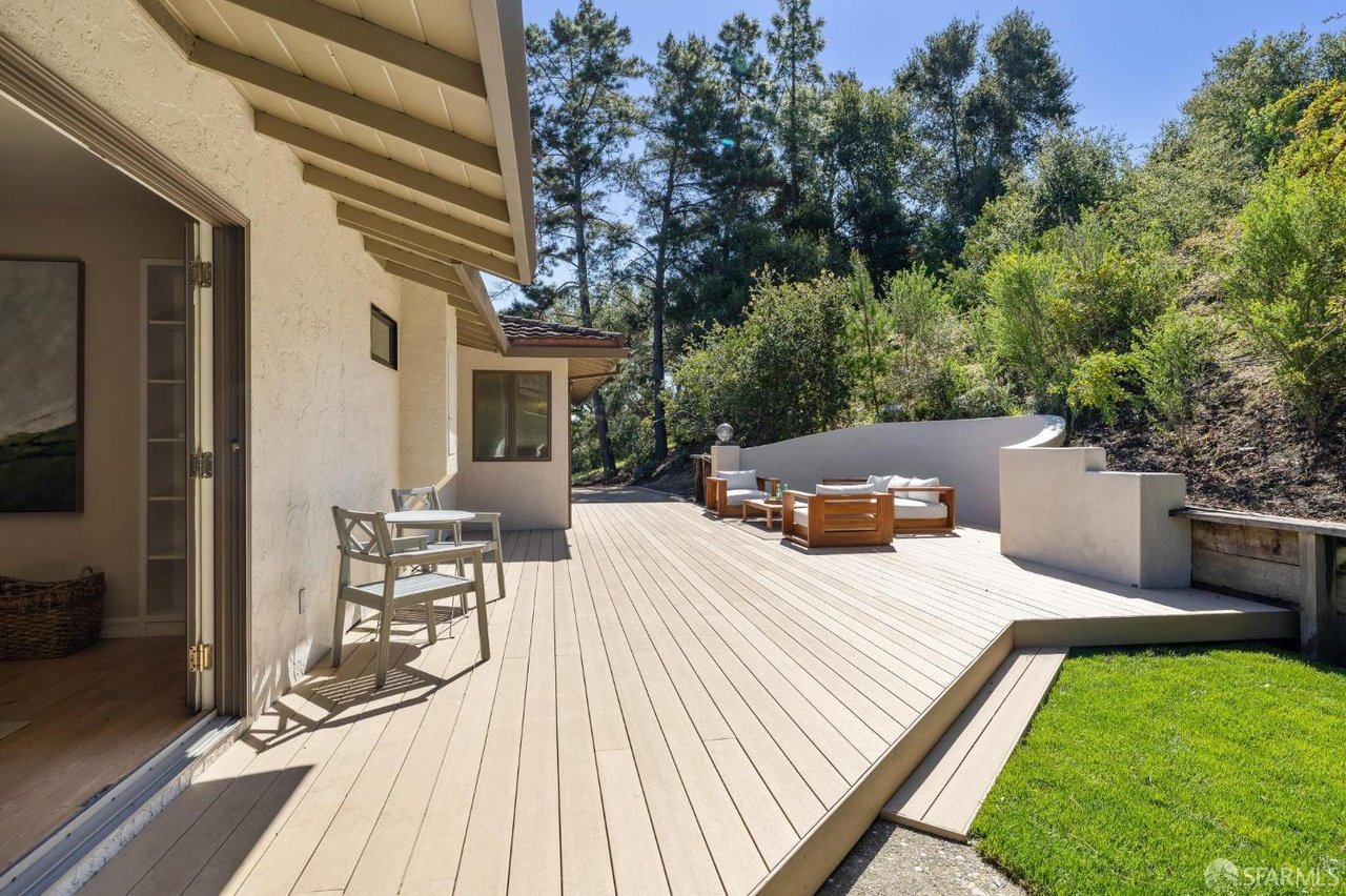 12769 Dianne Dr