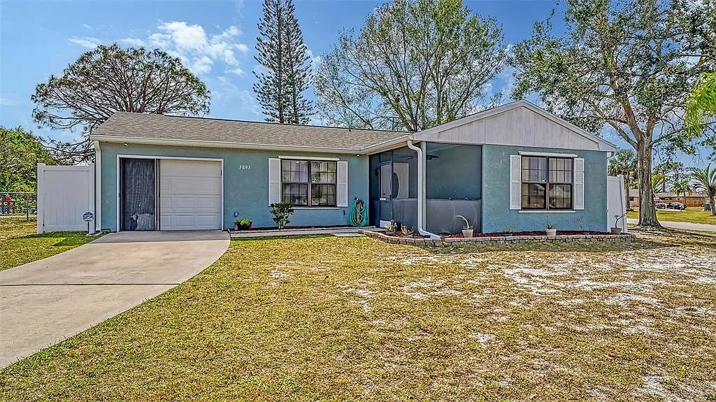 5895 Spearman Cir