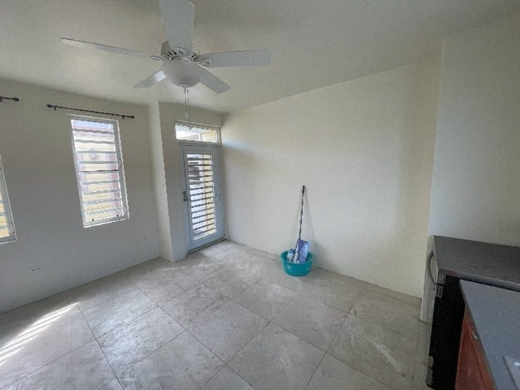 R & F de Castro Building