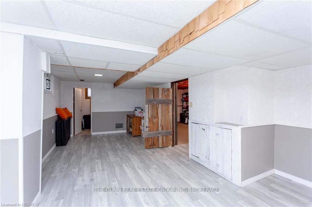22 Thomas Janes Dr
