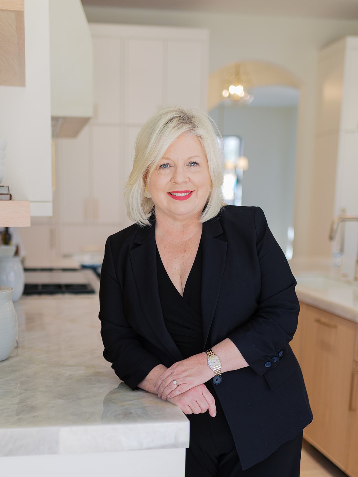 Laurie Sellers Alpharetta, GA Real Estate Agent Headshot