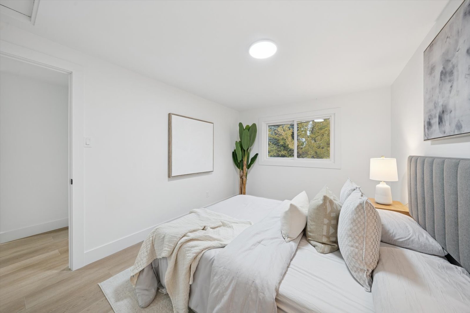 62 Pepperell Cres
