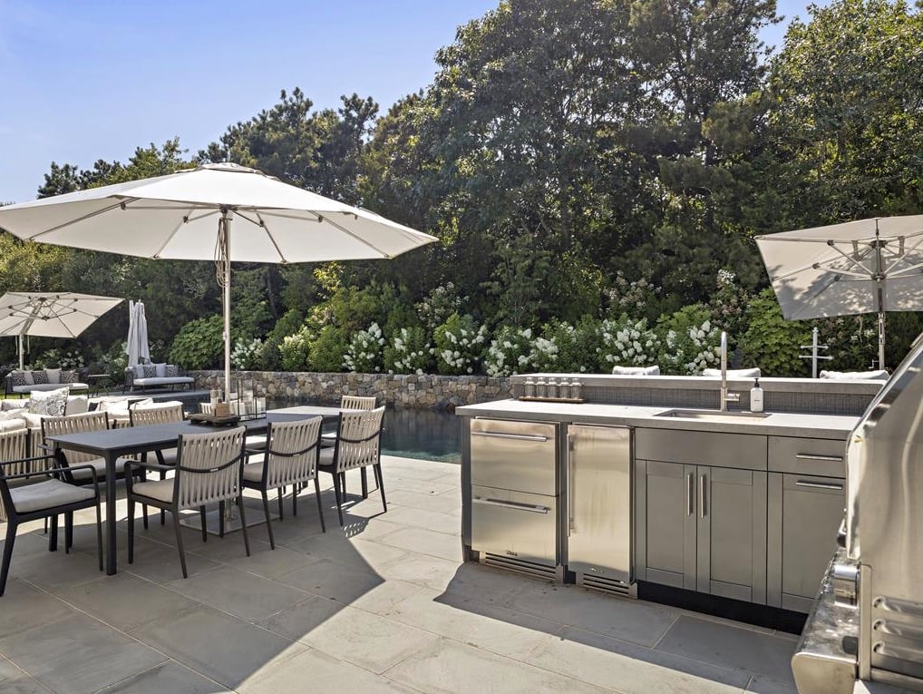 34 Field Club Dr