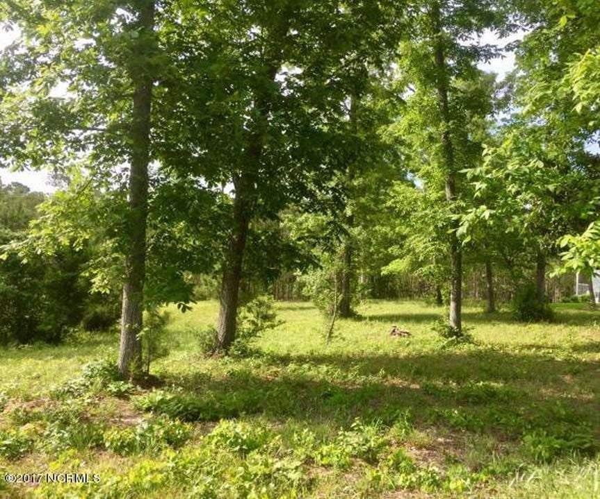 Stunning New Construction With Deeded Water Rights