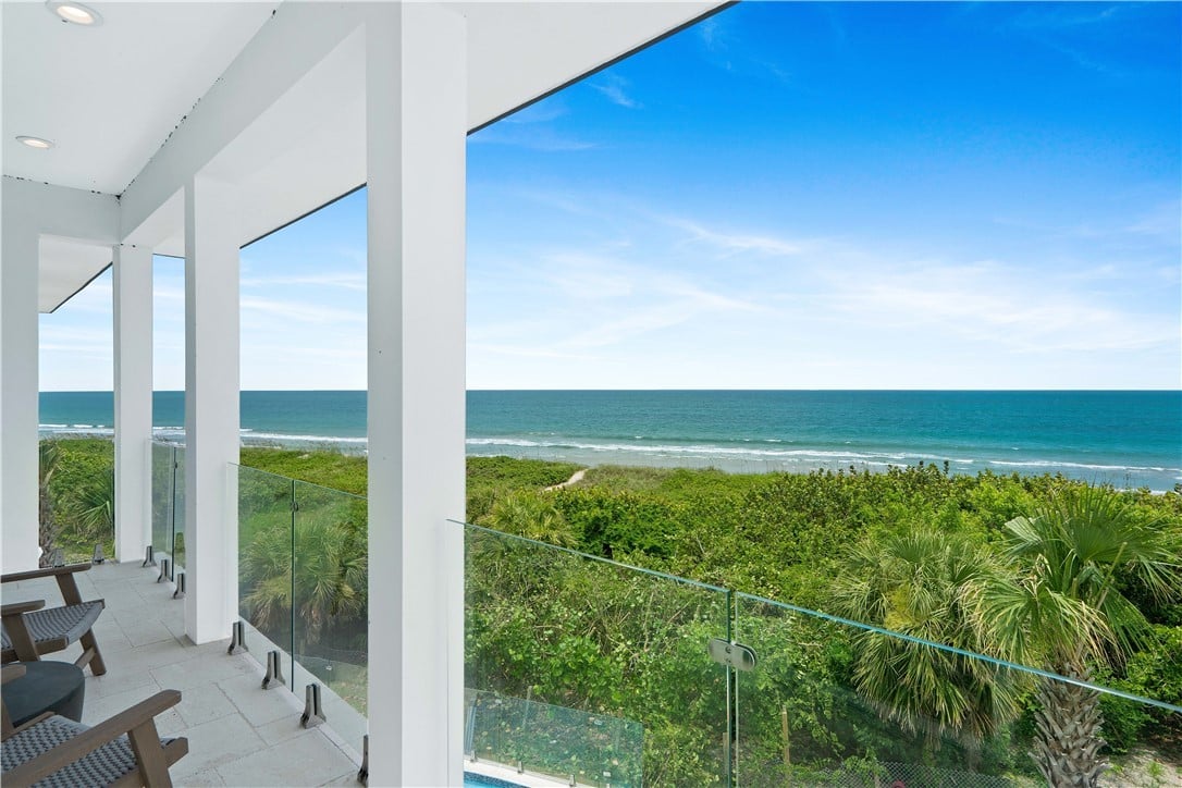 4452 N Highway A1a