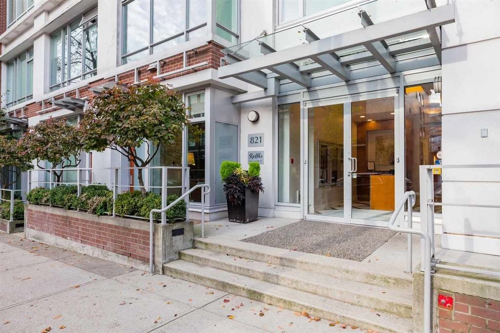 821 Cambie St, #1806