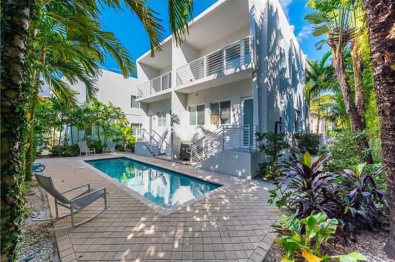 312 Jefferson Ave #5
