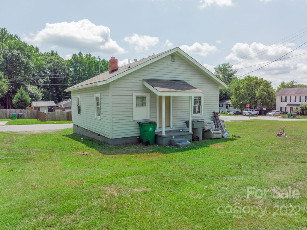 2507 Eddington St