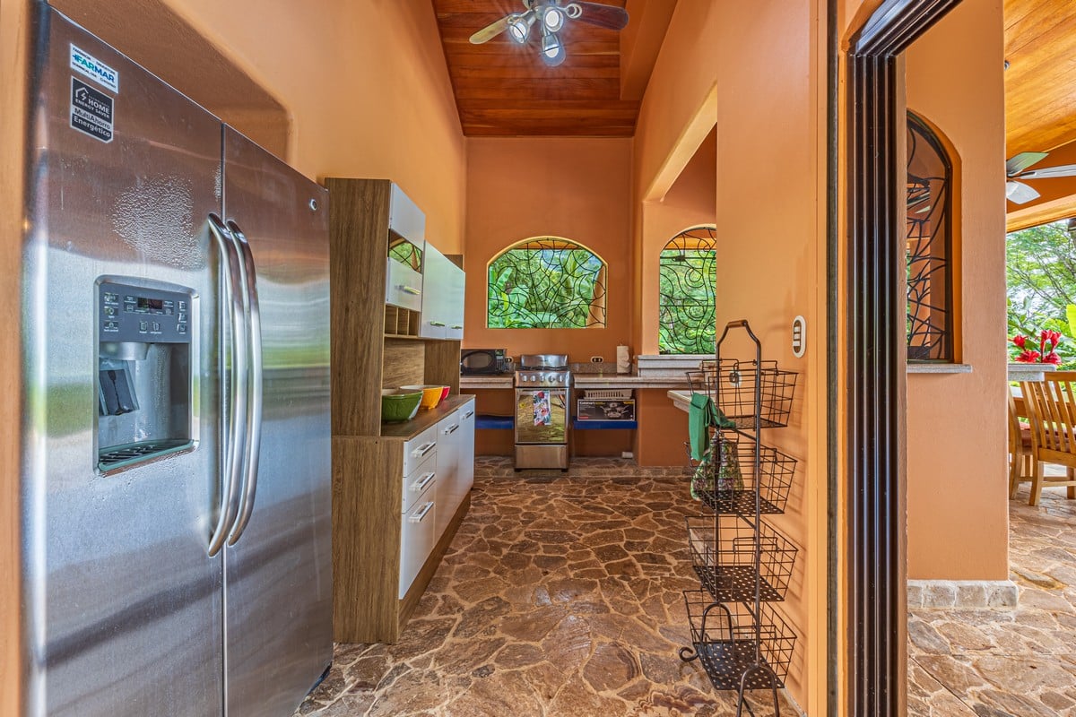 9 ACRES – 2 Bedroom Jungle And Window Ocean View Home With Infinity Pool And Excellent Rental Potential!!!