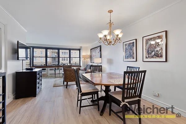 345 East 81st Street Unit: 12C