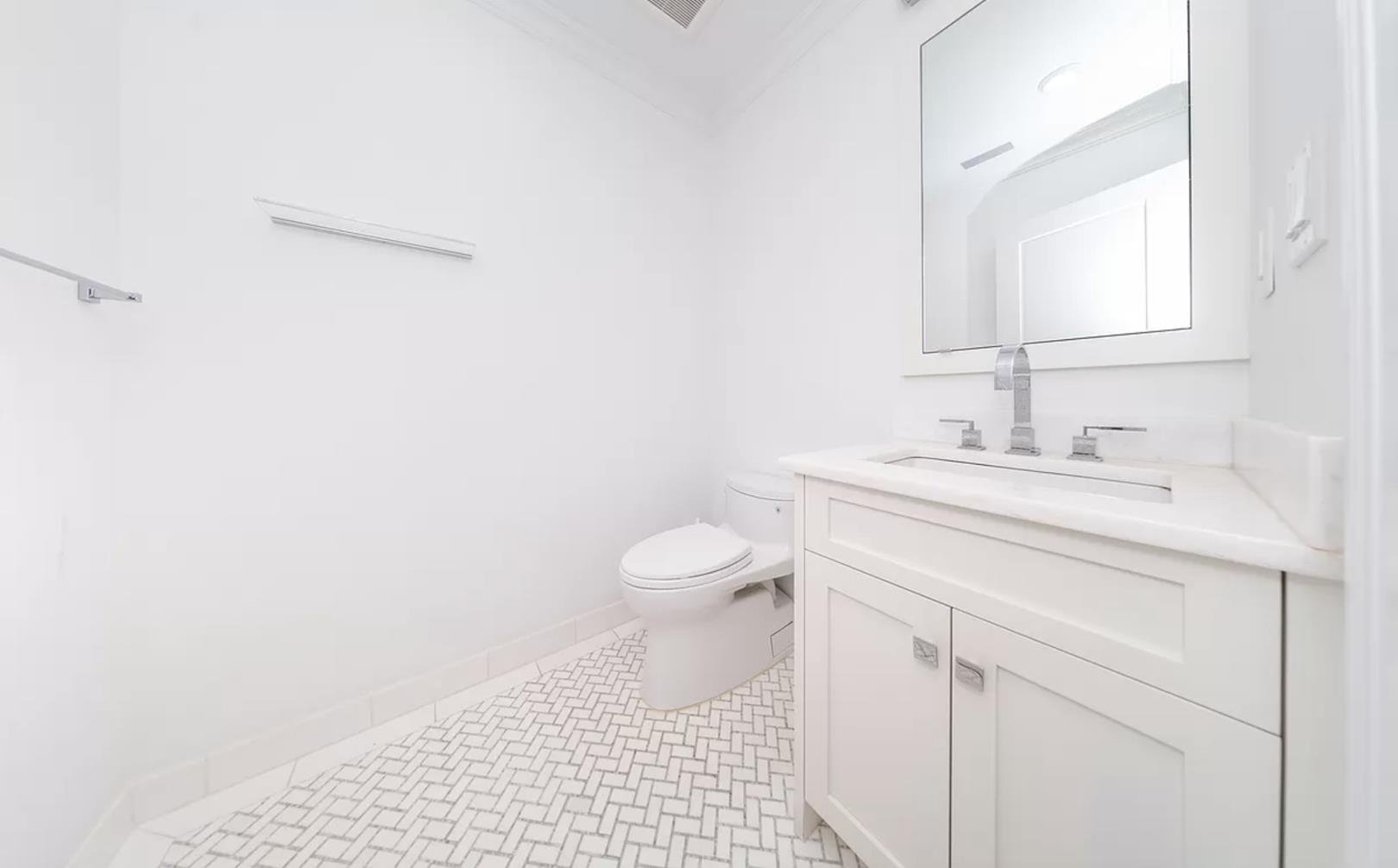 184 East 64th Street, Apt PH-5
