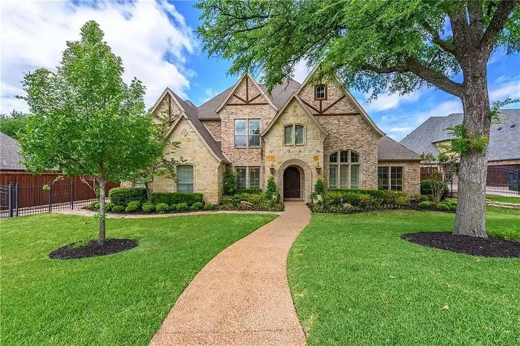 1401 Danbury Parks Dr