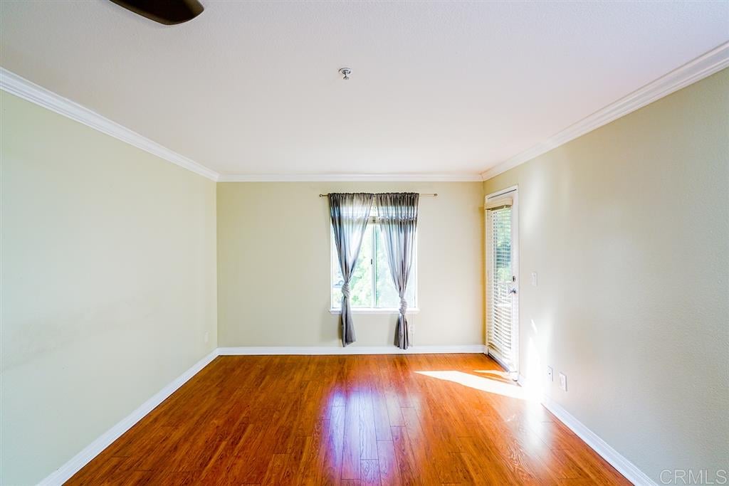 8889 Caminito Plaza Centro, #7230 
